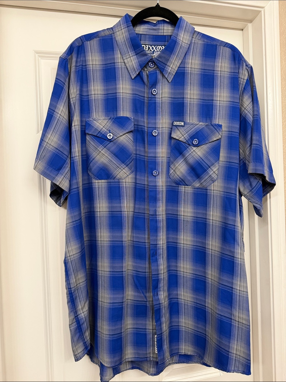 DIXXON ‘OCEAN BLUE’ Blue and Gray Plaid Short-Sleeve Button-Down Shirt